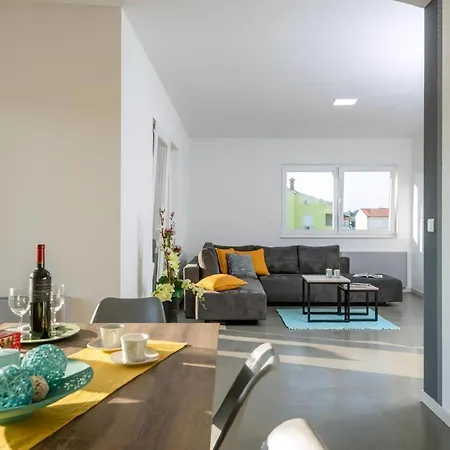 Apartment Barmel Deluxe Mit Grossem Balkon